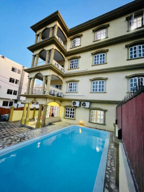 RS VILLAS private bungalow with pool,yard,WiFi and 100mts to the beach